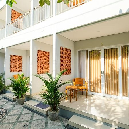 Dharma Guest House Seminyak Redpartner Zewnętrze zdjęcie